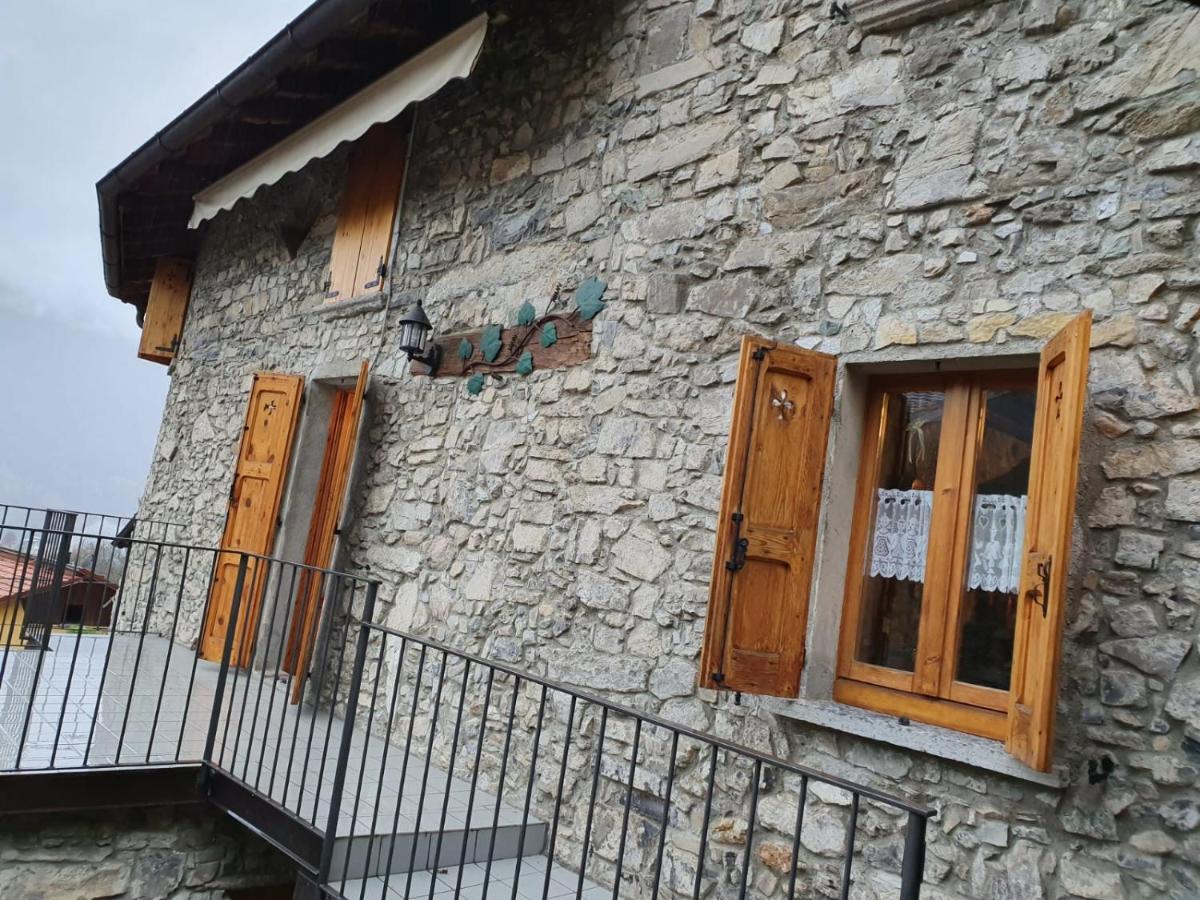 Rustico Lago Di Como B&B Barna エクステリア 写真